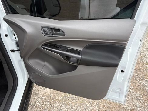 Used 2022 Ford Transit Connect XL FWD image 12