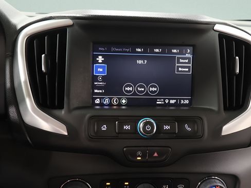 Used 2023 GMC Terrain SLE w/ Driver Convenience Package FWD image 11