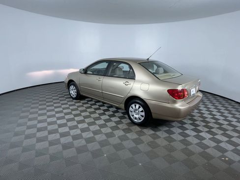 Used 2004 Toyota Corolla LE image 7