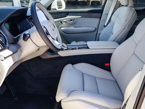 New 2026 Volvo XC90 T8 Ultra w/ Protection Package Premier AWD/4WD image 20