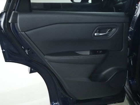 Certified 2026 Nissan Rogue SV image 13