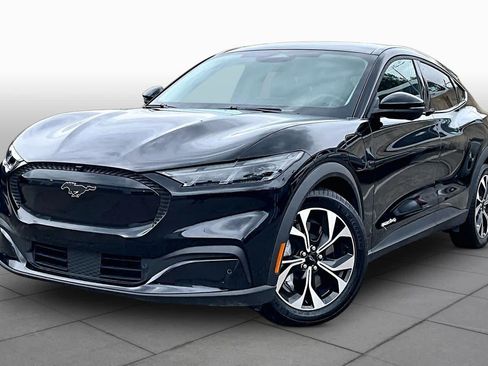Certified 2025 Ford Mustang Mach-E Select w/ Comfort Package Lite AWD/4WD image 34