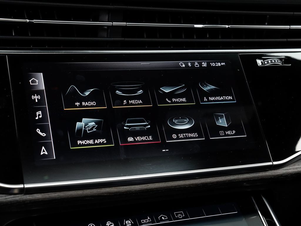 Used 2019 Audi Q8 Premium Plus AWD/4WD image 15