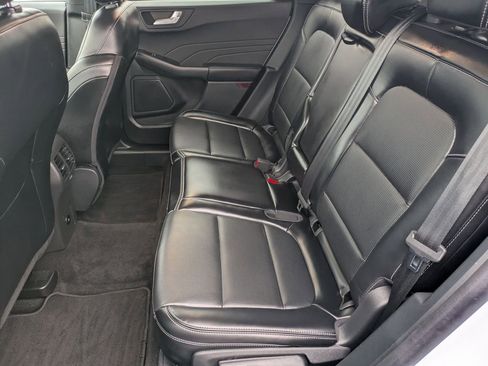 Used 2025 Ford Escape Platinum image 18