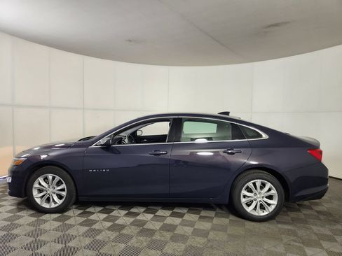 Used 2025 Chevrolet Malibu LT FWD image 4