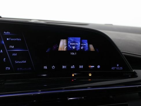 Used 2024 Cadillac Escalade Sport image 8