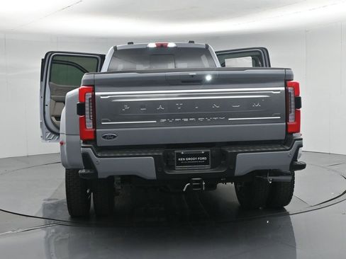 New 2026 Ford F450 Platinum w/ Platinum Plus Package AWD/4WD image 36