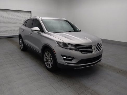 Used 2017 Lincoln MKC Select w/ Select Plus Package FWD image 13