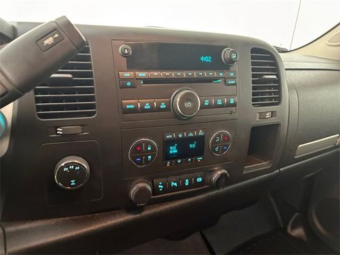 Used 2014 GMC Sierra 2500 SLE w/ SLE Preferred Package image 24