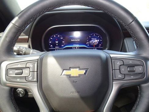 Used 2023 Chevrolet Tahoe LT w/ Luxury Package image 22