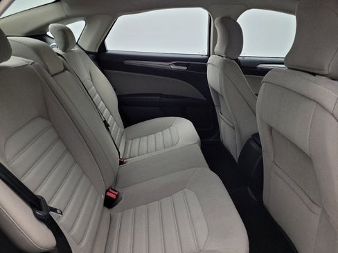 Used 2017 Ford Fusion S image 19