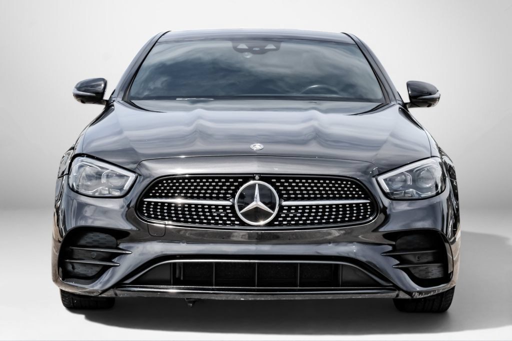 Used 2021 Mercedes-Benz E 350 4MATIC Sedan w/ Premium Package image 3