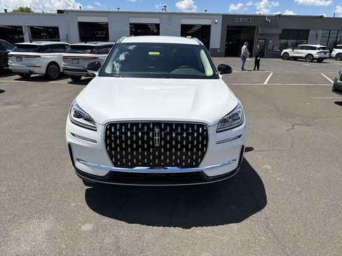 Used 2023 Lincoln Corsair Reserve w/ Equipment Group 201A AWD/4WD image 8