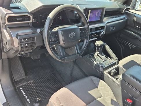 Used 2025 Toyota Tacoma SR5 RWD image 17