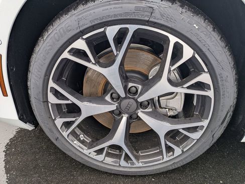 New 2026 Audi A6 Premium Plus image 9