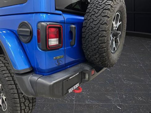 Used 2022 Jeep Wrangler Unlimited Rubicon image 32