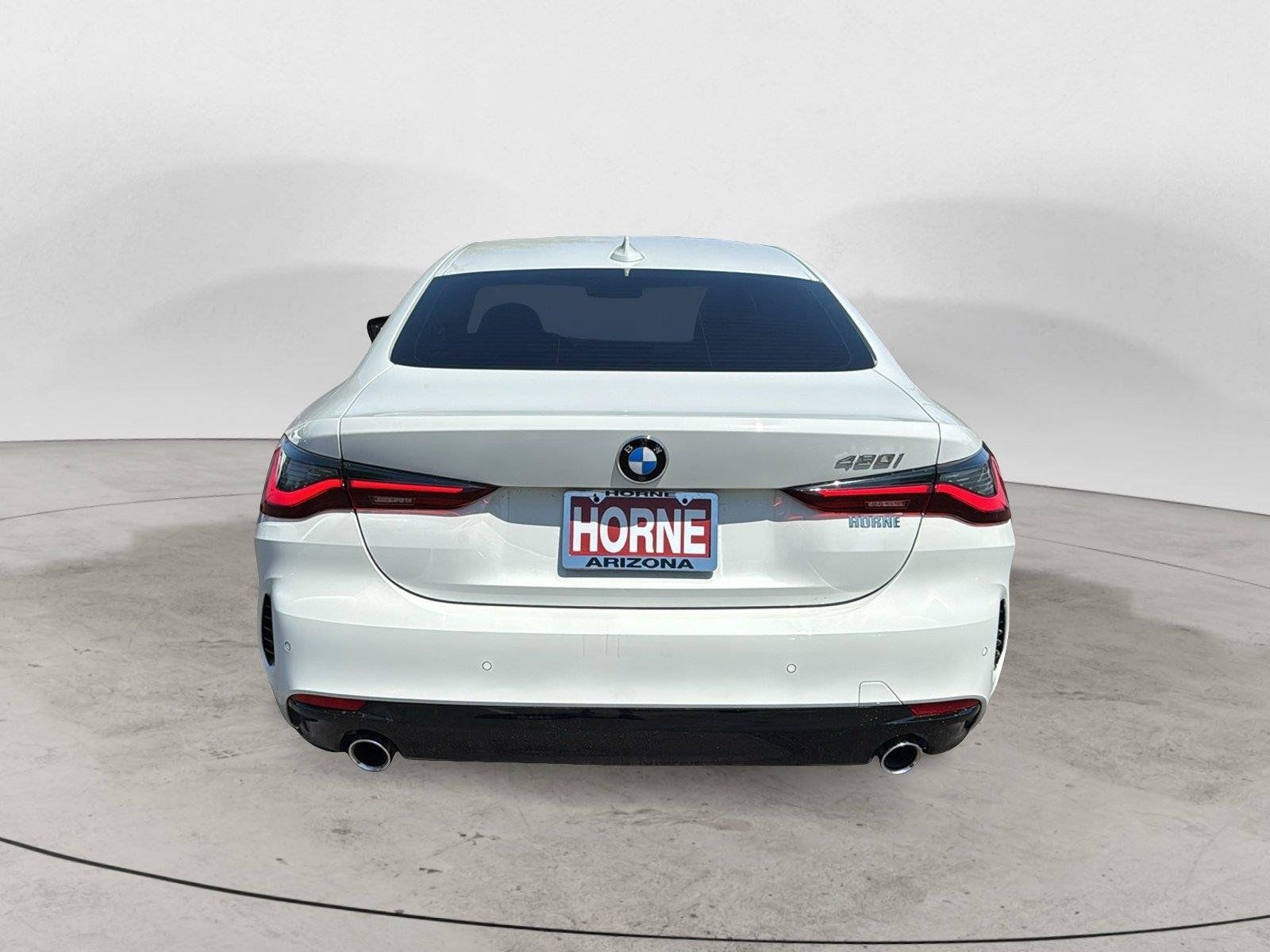 Used 2023 BMW 430i Coupe w/ Parking Assistance Package RWD image 4