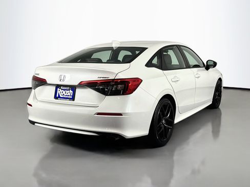 Certified 2024 Honda Civic Sport image 5