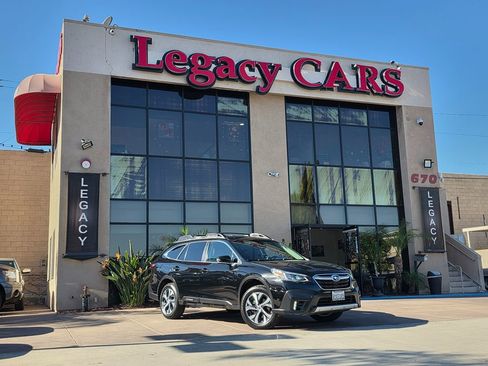 Used 2022 Subaru Outback Limited image 2