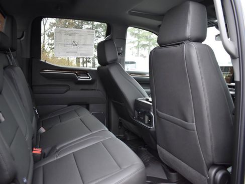 New 2026 GMC Sierra 1500 Elevation w/ Elevation Premium Package image 6