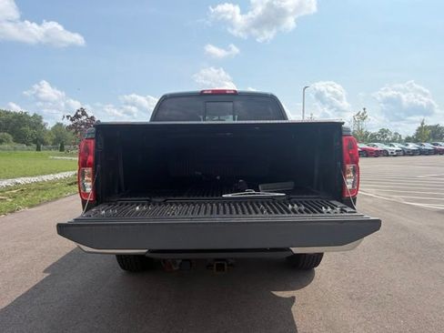 Used 2019 Nissan Frontier SV RWD image 10