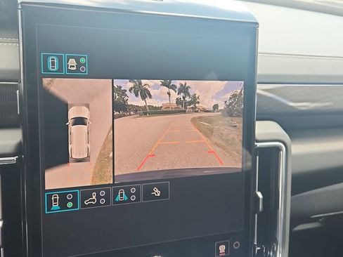 New 2026 GMC Yukon Elevation w/ Elevation Premium Package AWD/4WD image 31