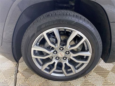 Used 2022 GMC Terrain Denali image 22