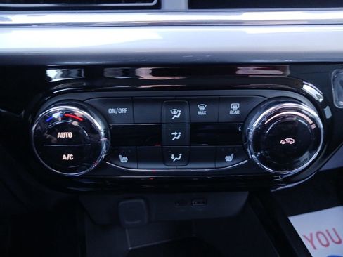 New 2026 Chevrolet Trax LT w/ Driver Confidence Package image 24