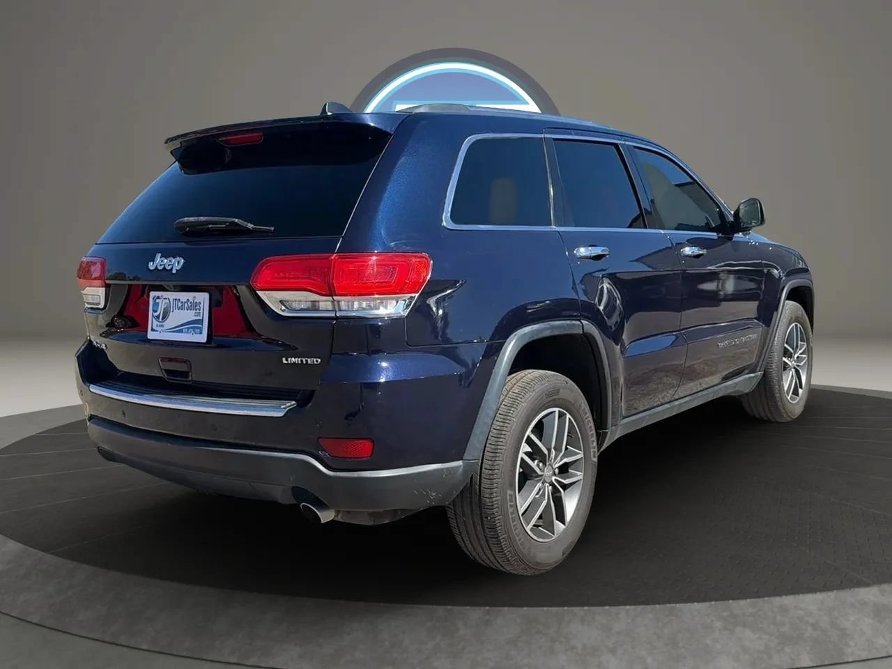 Used 2017 Jeep Grand Cherokee Limited AWD/4WD image 18