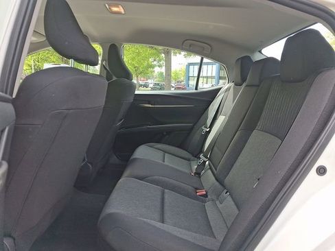 Used 2025 Toyota Camry LE image 12