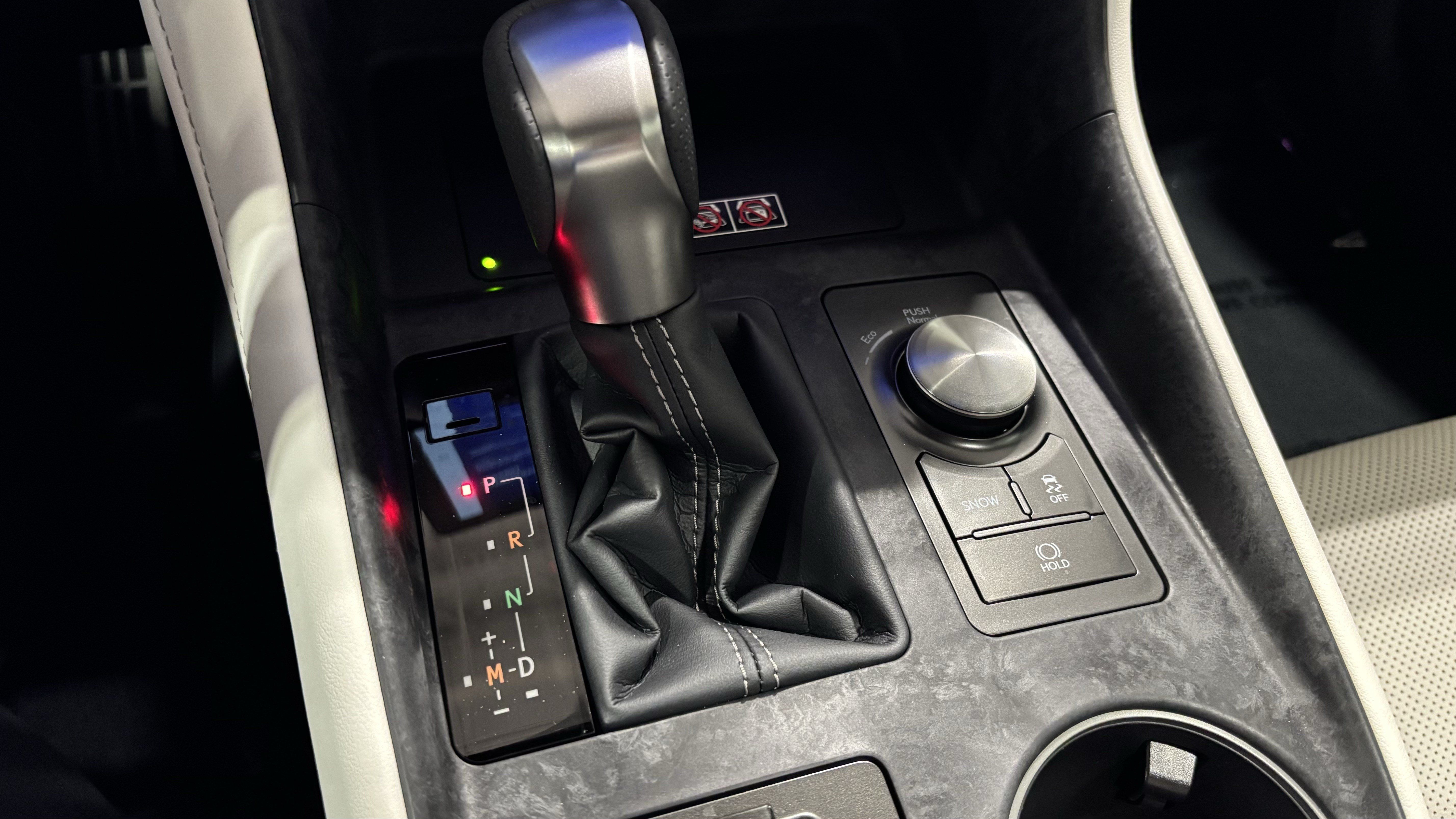 Used 2026 Lexus IS 350 F Sport w/ Technology Package RWD image 25