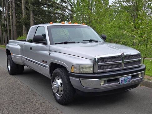 Used 2001 Dodge Ram 3500 Truck 2WD Quad Cab image 12