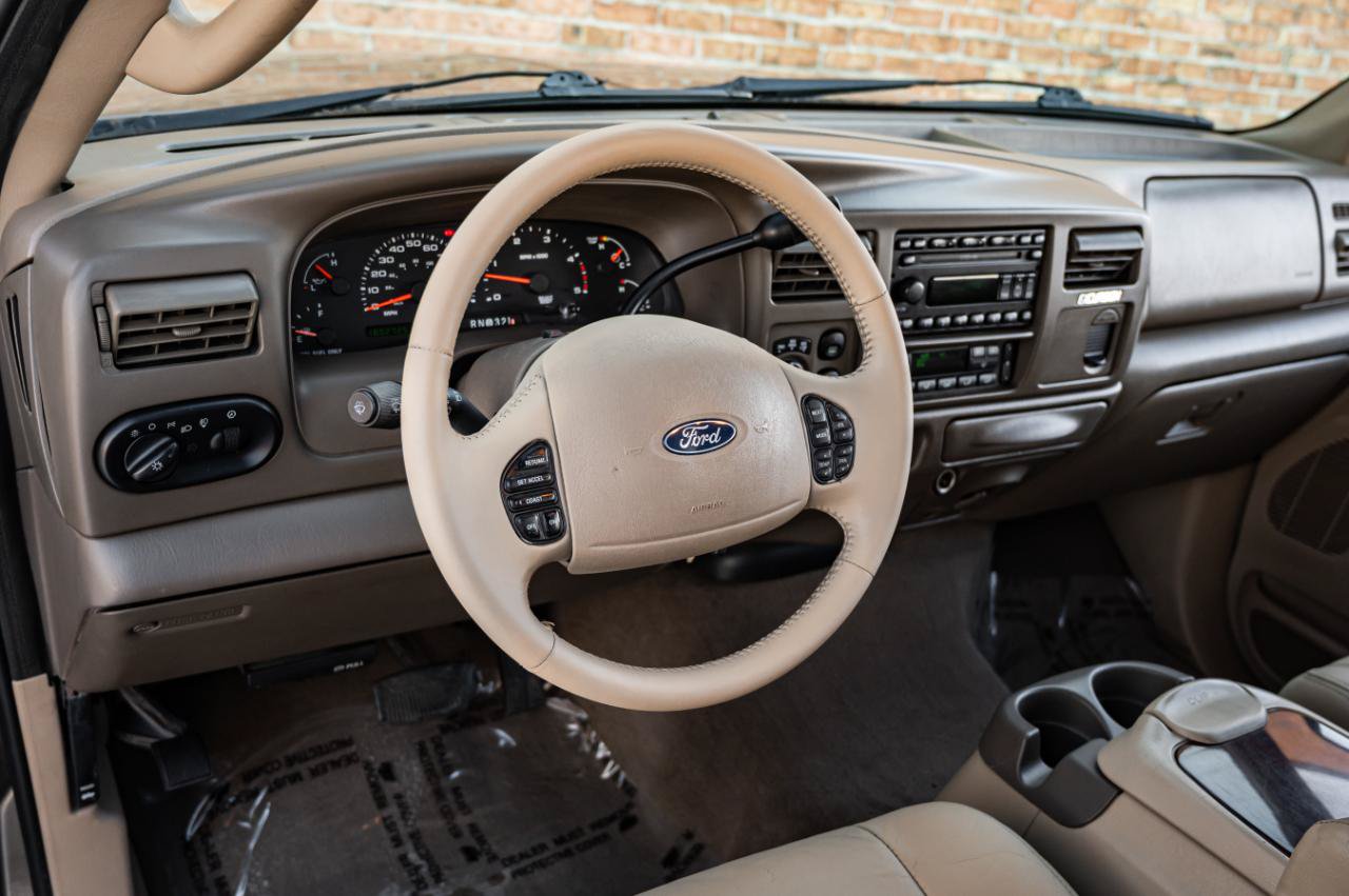 Used 2003 Ford Excursion Limited AWD/4WD image 19