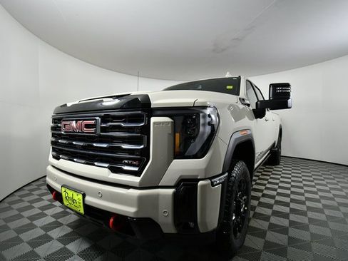 Used 2026 GMC Sierra 3500 AT4 image 6