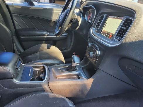 Used 2018 Dodge Charger R/T Scat Pack image 38