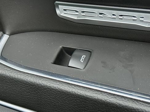 Used 2024 GMC Sierra 1500 Denali w/ Denali Reserve Package image 21