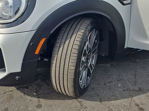 Used 2023 MINI Cooper Countryman S image 32