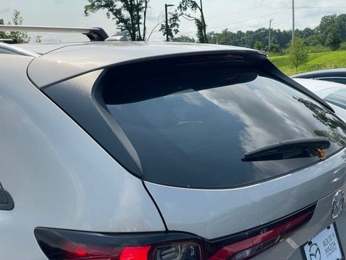 Used 2024 MAZDA CX-90 Plug-In Hybrid w/ Premium Plus AWD/4WD image 30