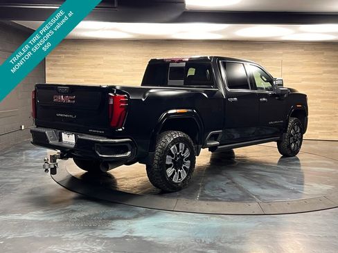 Used 2024 GMC Sierra 2500 Denali w/ Denali Reserve Package image 11