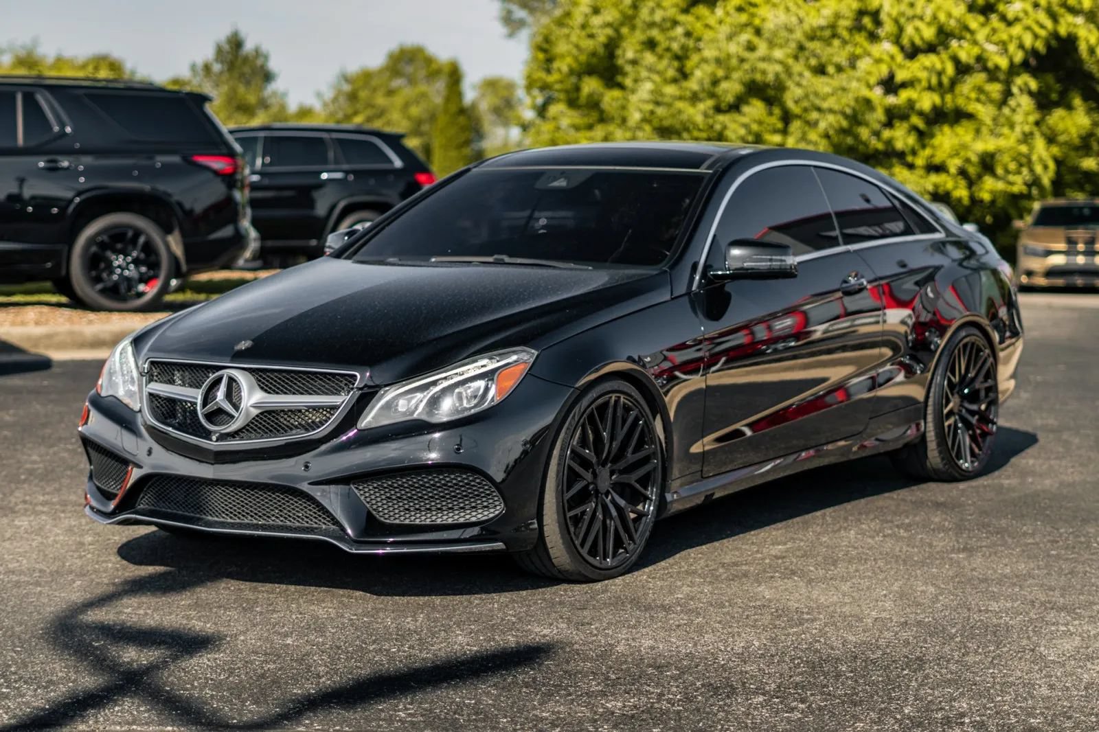 Used 2015 Mercedes-Benz E 550 Coupe w/ Premium 1 Package image 4