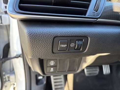 Used 2022 Honda Accord Sport Special Edition image 19