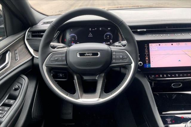 New 2026 Jeep Grand Cherokee Limited AWD/4WD image 26