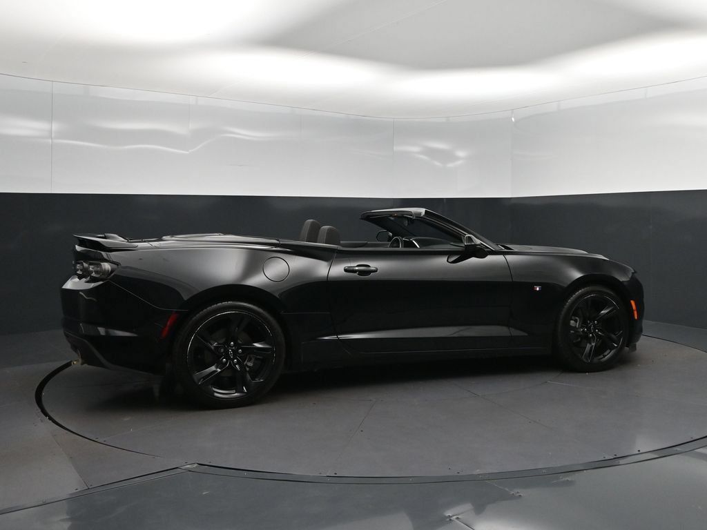 Used 2023 Chevrolet Camaro LT w/ RS Package RWD image 8