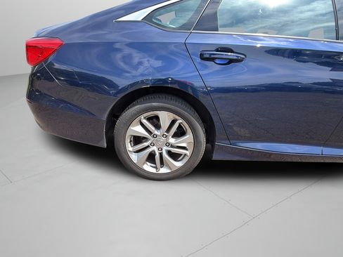 Used 2019 Honda Accord LX image 30
