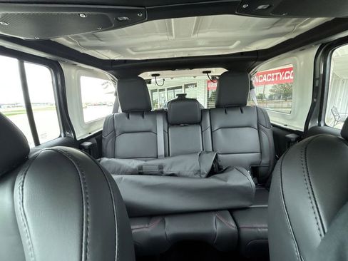New 2025 Jeep Wrangler Rubicon image 25