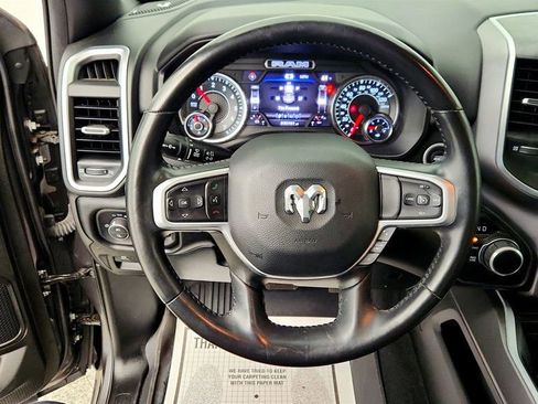 Used 2022 RAM 1500 Big Horn AWD/4WD image 13