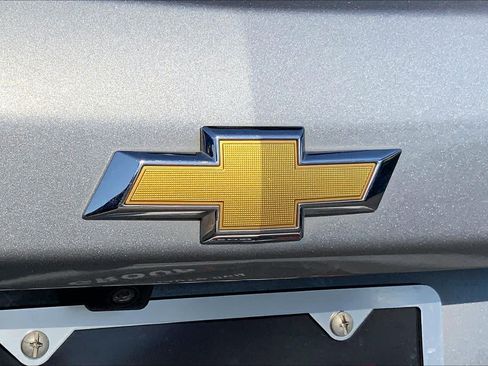 Used 2023 Chevrolet Equinox LS FWD image 31