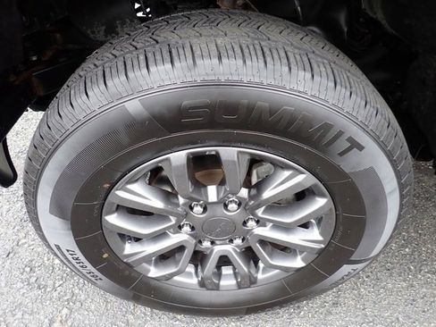 Used 2020 Ford Ranger XLT w/ Equipment Group 301A Mid image 12