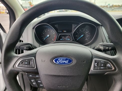 Used 2015 Ford Focus SE image 7