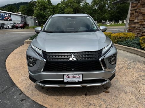 Used 2025 Mitsubishi Eclipse Cross SE AWD/4WD image 2